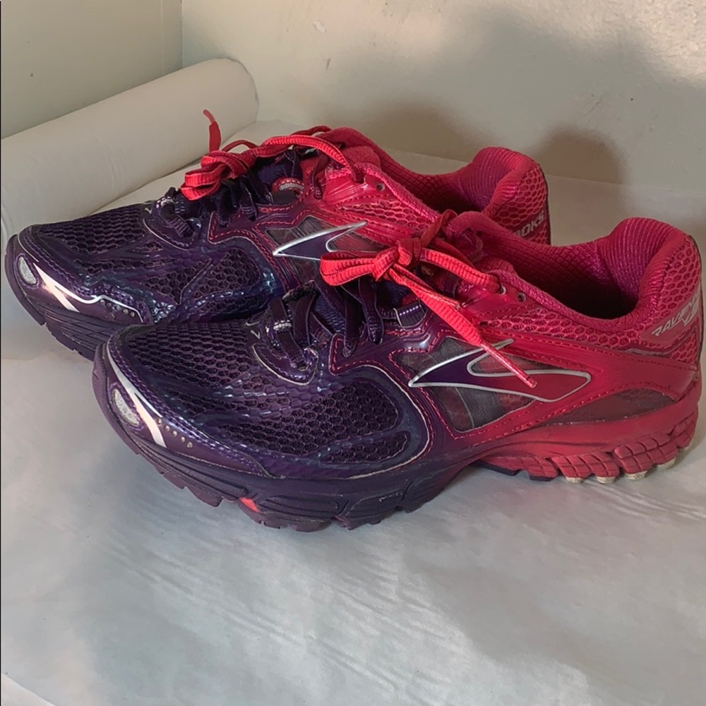 Women's Brooks Ravenna 5 Running Shoes